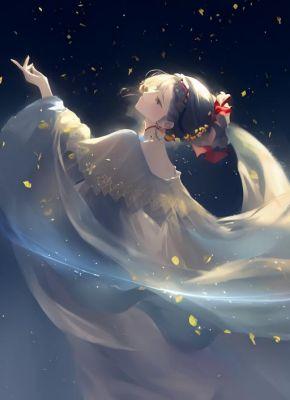 她和桃霜都是夫人的陪嫁丫鬟